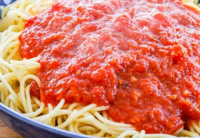 Never Buy Jarred Sauce Again: Your Go-To 5-Minute Marinara